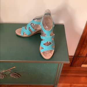 Turquoise Life Stride Sandal 8/39